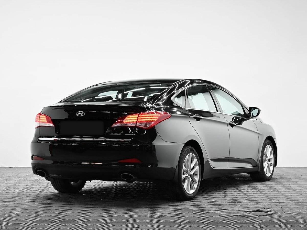 Купить Hyundai i40, 2015, 196 000 км, фото №4