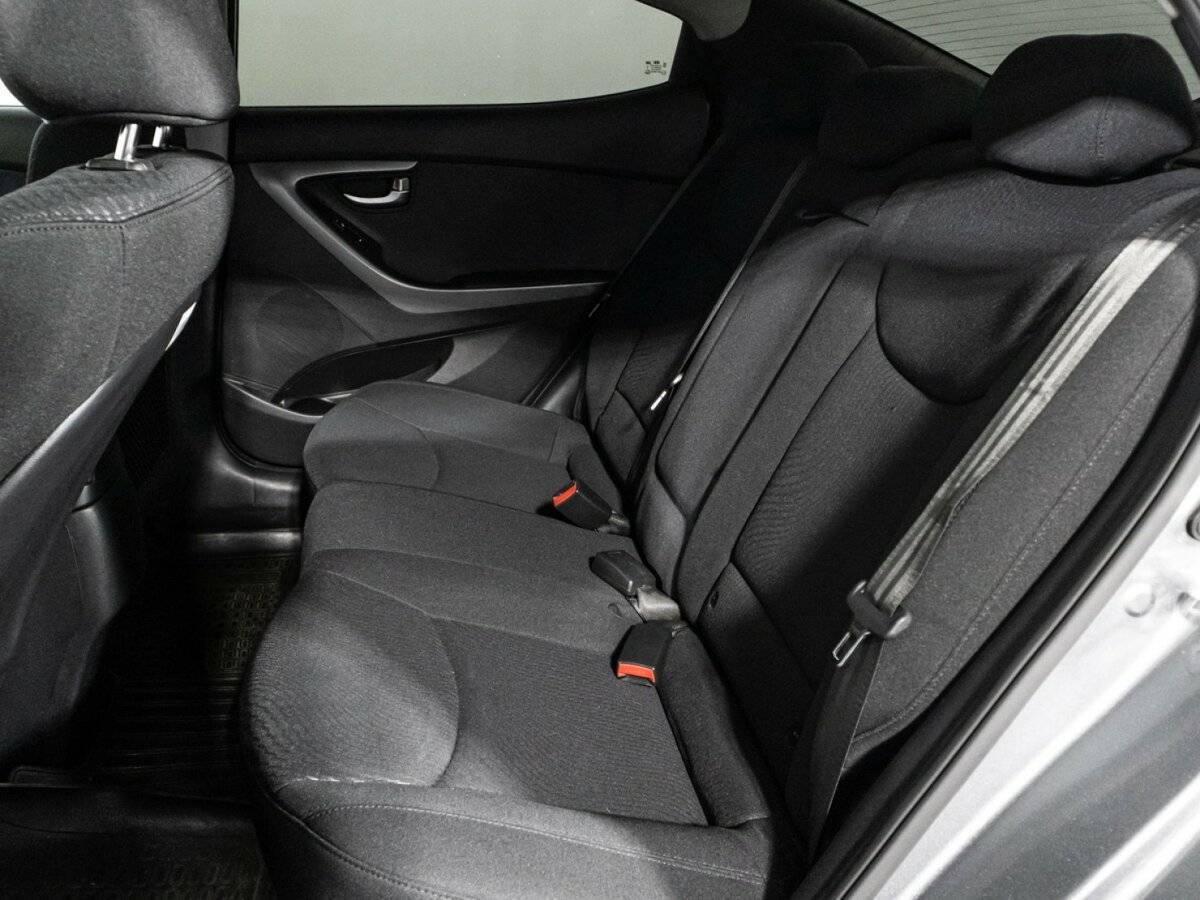 Купить Hyundai Elantra, 2015, 89 590 км, фото №10