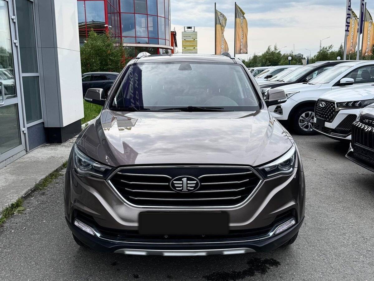 FAW Besturn X40