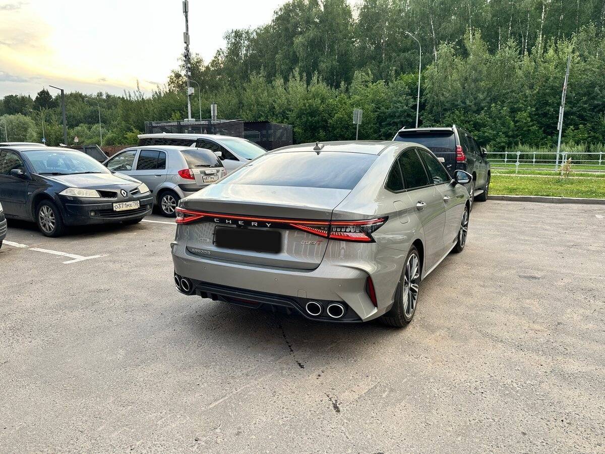 Chery Arrizo 8