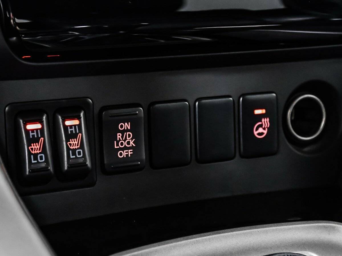 Купить Mitsubishi Pajero Sport, 2017, 138 833 км, фото №22