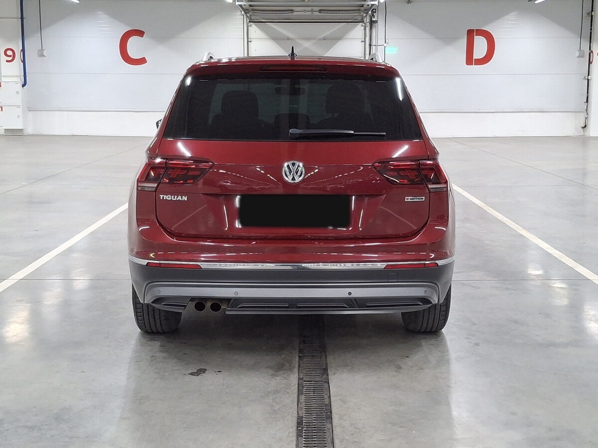 Купить Volkswagen Tiguan II, 2018, 164 822 км, фото №6