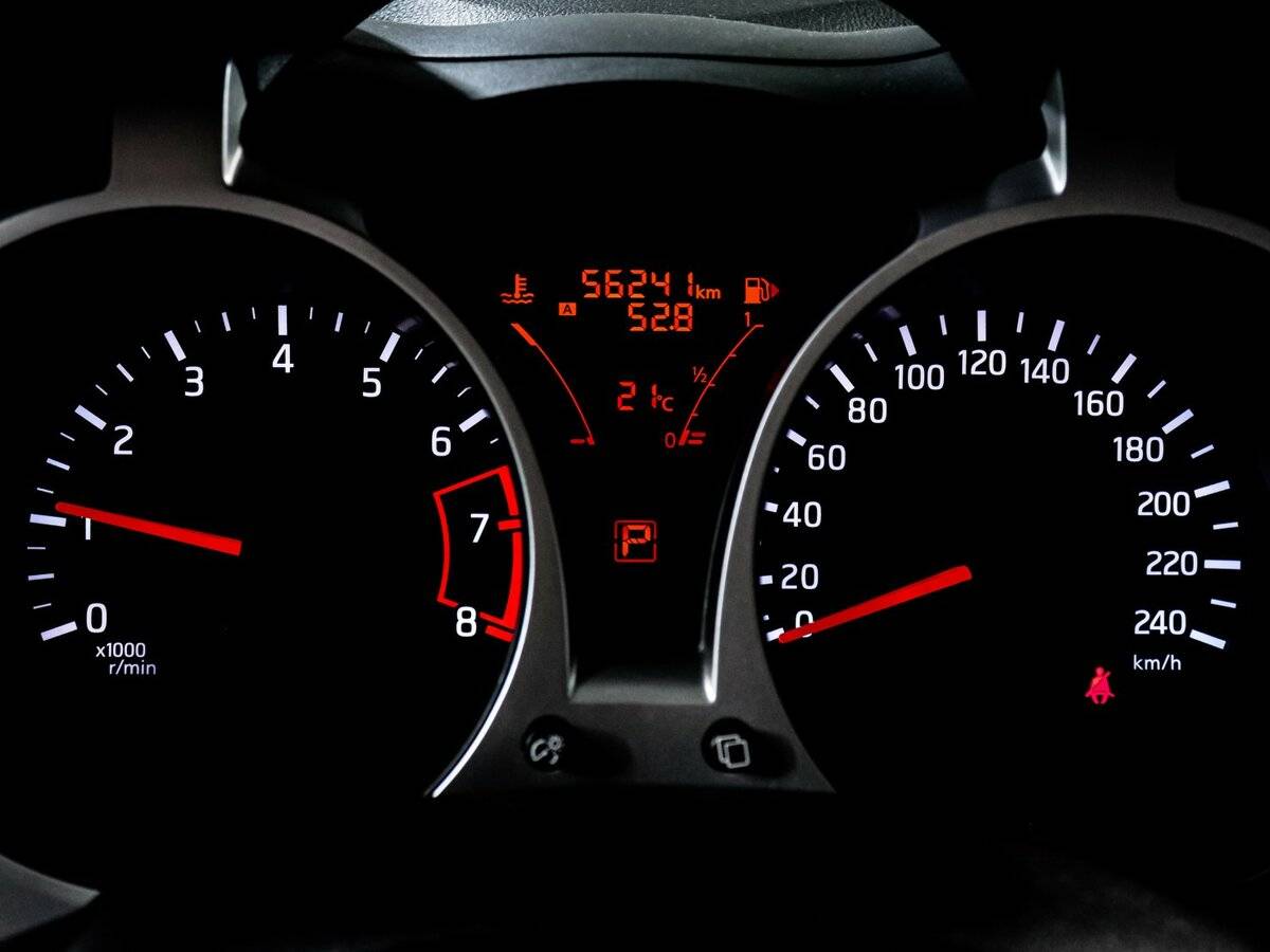 Купить Nissan Juke I Рестайлинг, 2014, 56 240 км, фото №9