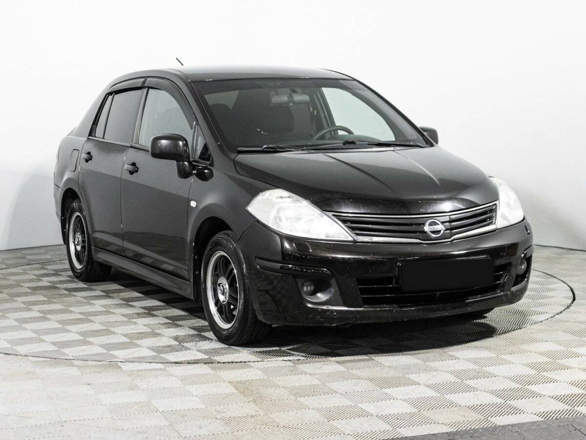 Nissan Tiida