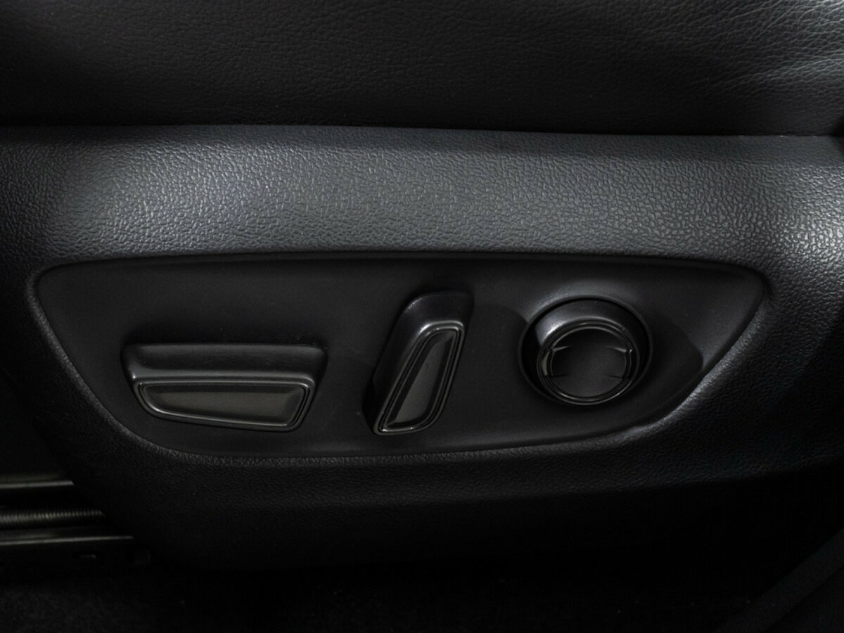 Купить Toyota RAV4 V (XA50), 2019, 50 710 км, фото №15