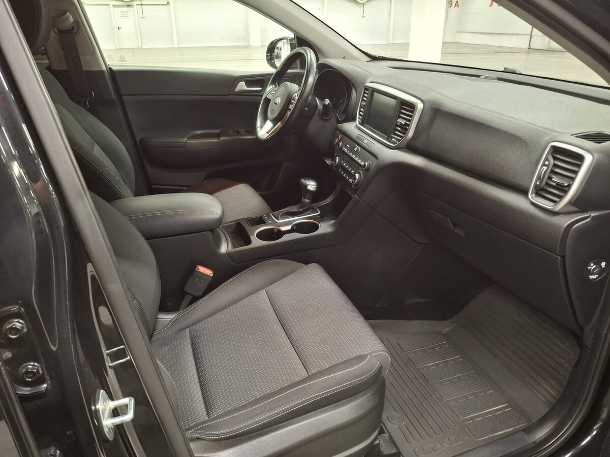 Купить Kia Sportage IV Рестайлинг, 2020, 83 101 км, фото №11