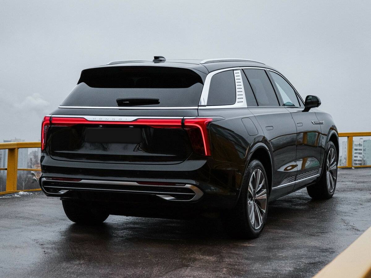 Hongqi E-HS9