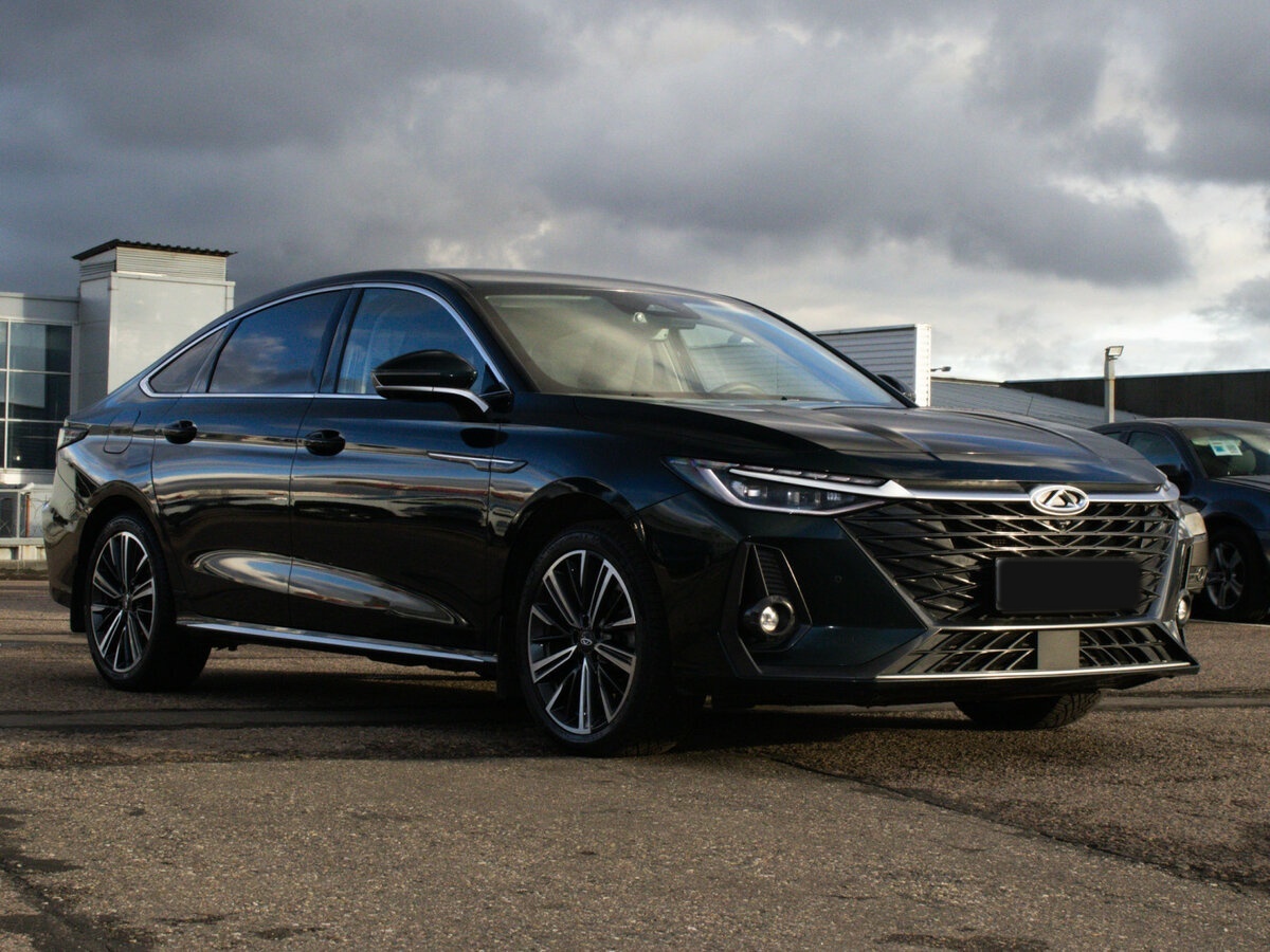 Chery Arrizo 8