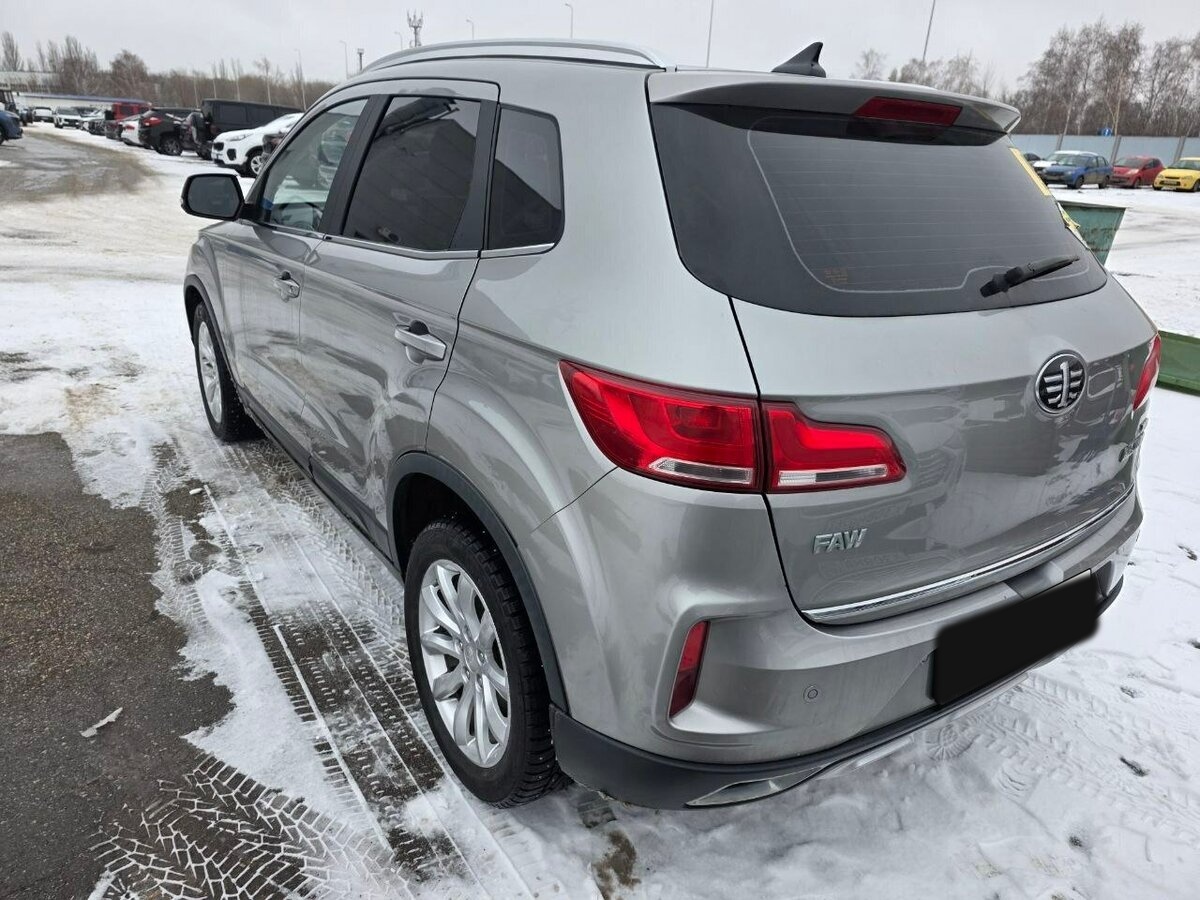 FAW Besturn X40