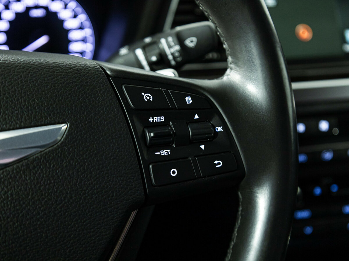 Купить Hyundai Genesis II, 2015, 215 969 км, фото №15