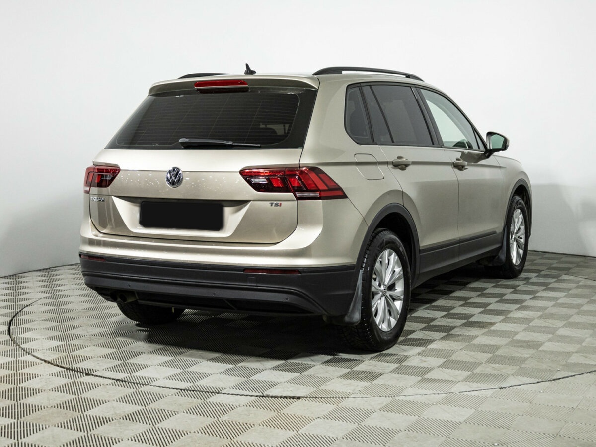 Купить Volkswagen Tiguan II, 2017, 76 658 км, фото №4
