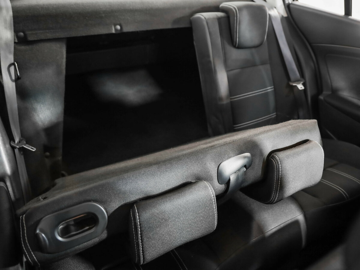 Купить Renault Fluence I Рестайлинг, 2014, 207 309 км, фото №22