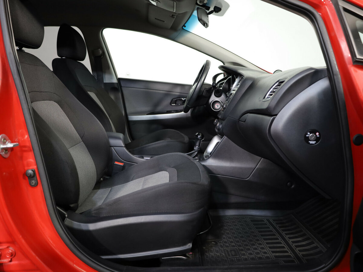 Купить Kia Ceed II Рестайлинг, 2016, 115 669 км, фото №19