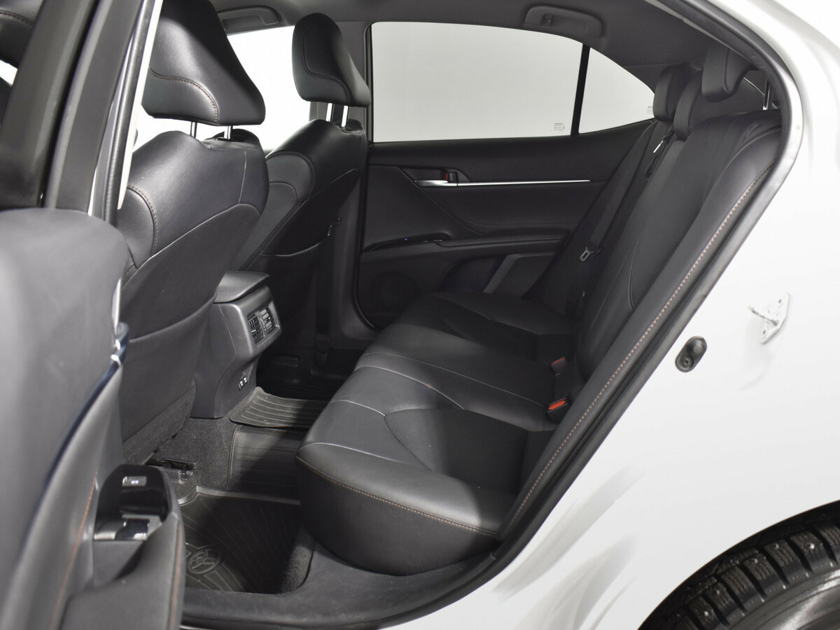 Купить Toyota Camry VIII (XV70), 2020, 190 530 км, фото №10