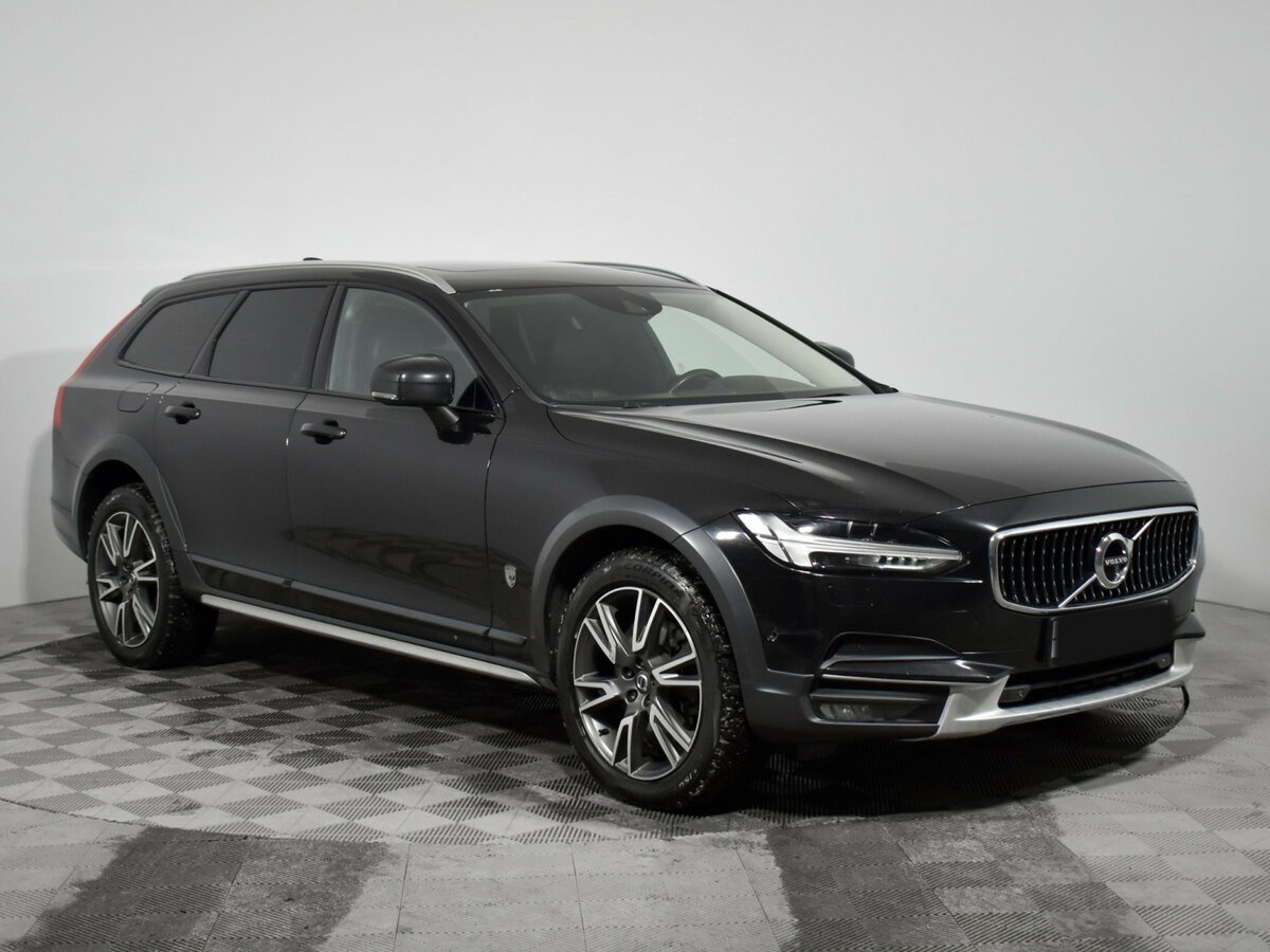 Volvo V90 Cross Country
