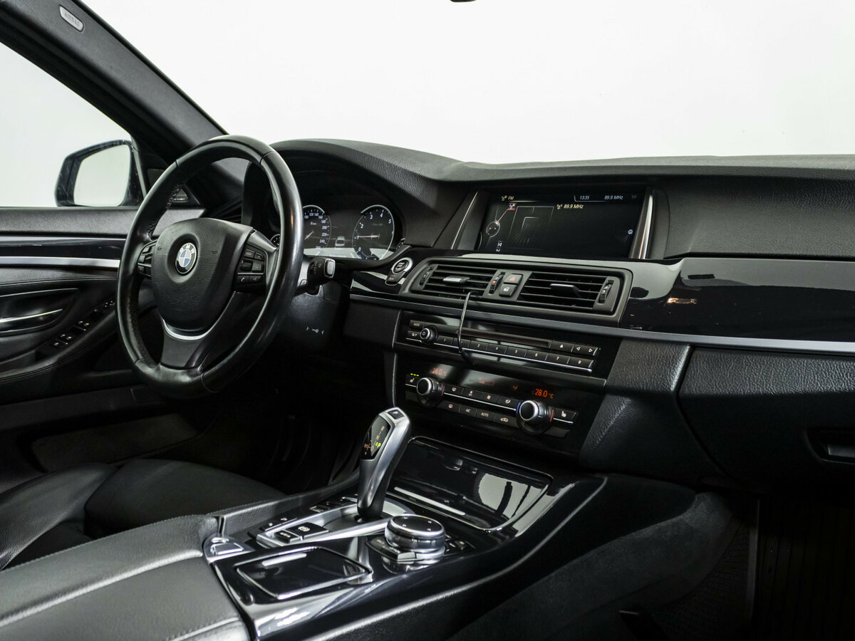 Купить BMW 5 серии 528i xDrive VI (F10/F11/F07) Рестайлинг, 2016, 150 066 км, фото №7