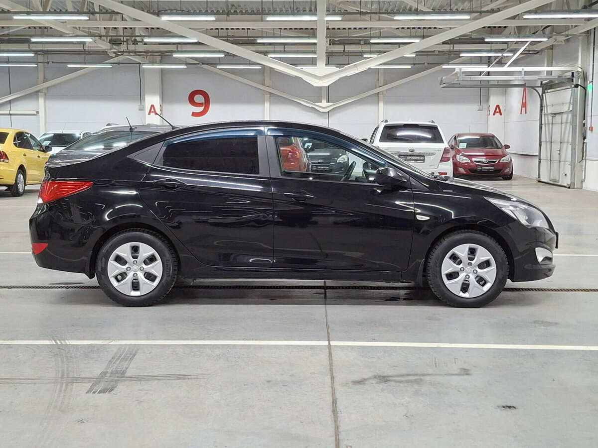 Купить Hyundai Solaris I Рестайлинг, 2016, 145 643 км, фото №4