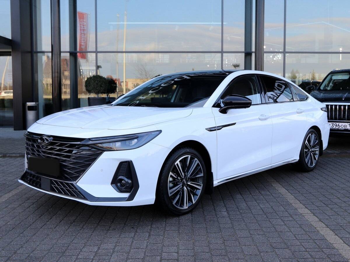 Chery Arrizo 8