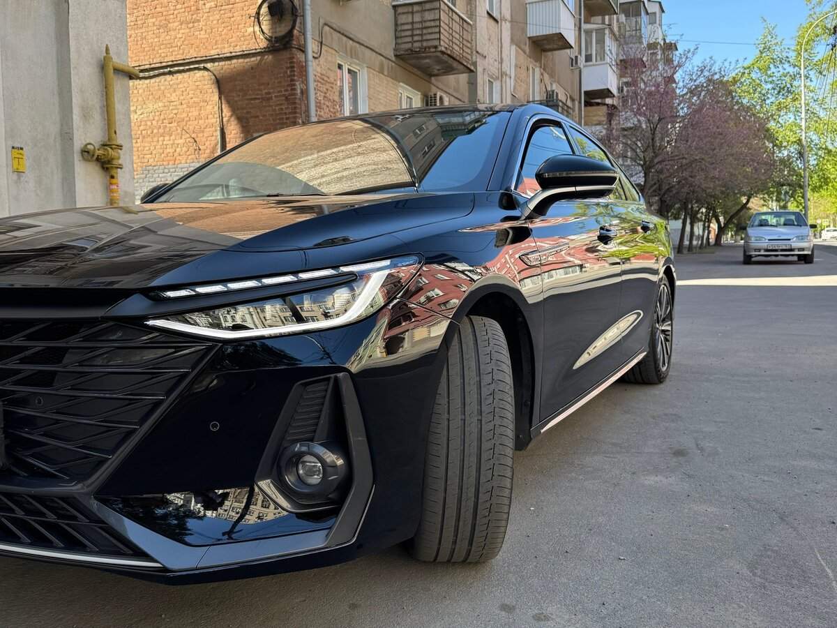 Chery Arrizo 8
