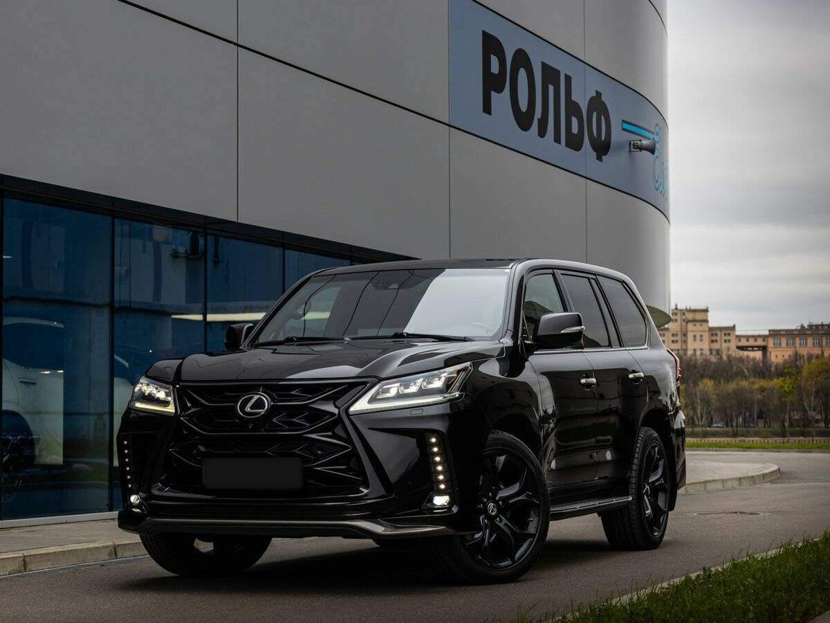 Lexus LX