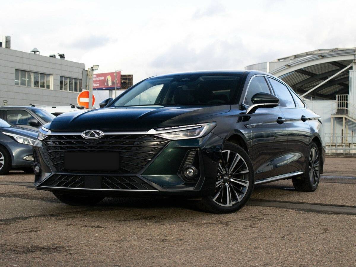 Chery Arrizo 8