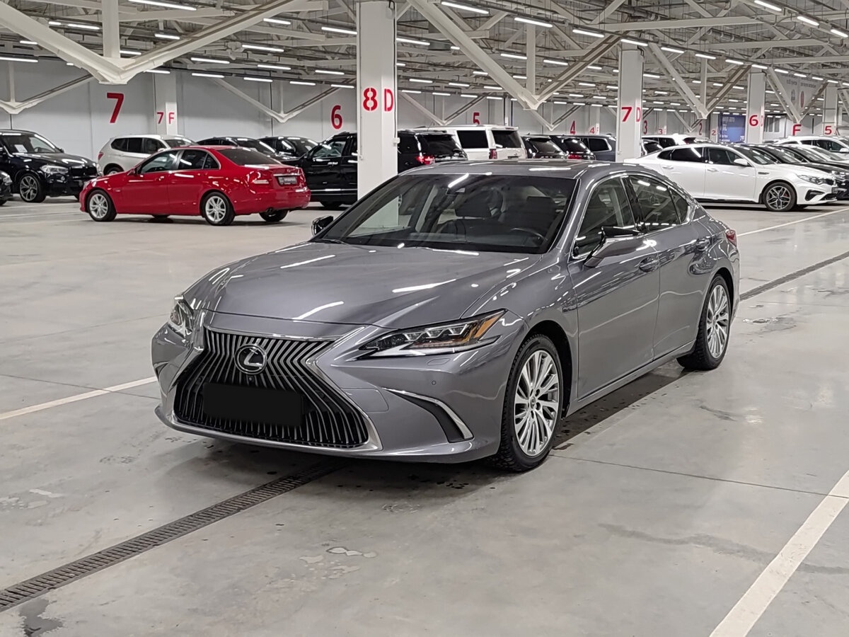 Lexus ES
